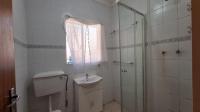Bathroom 1 - 6 square meters of property in Arcon Park