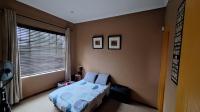 Main Bedroom - 16 square meters of property in Radiokop
