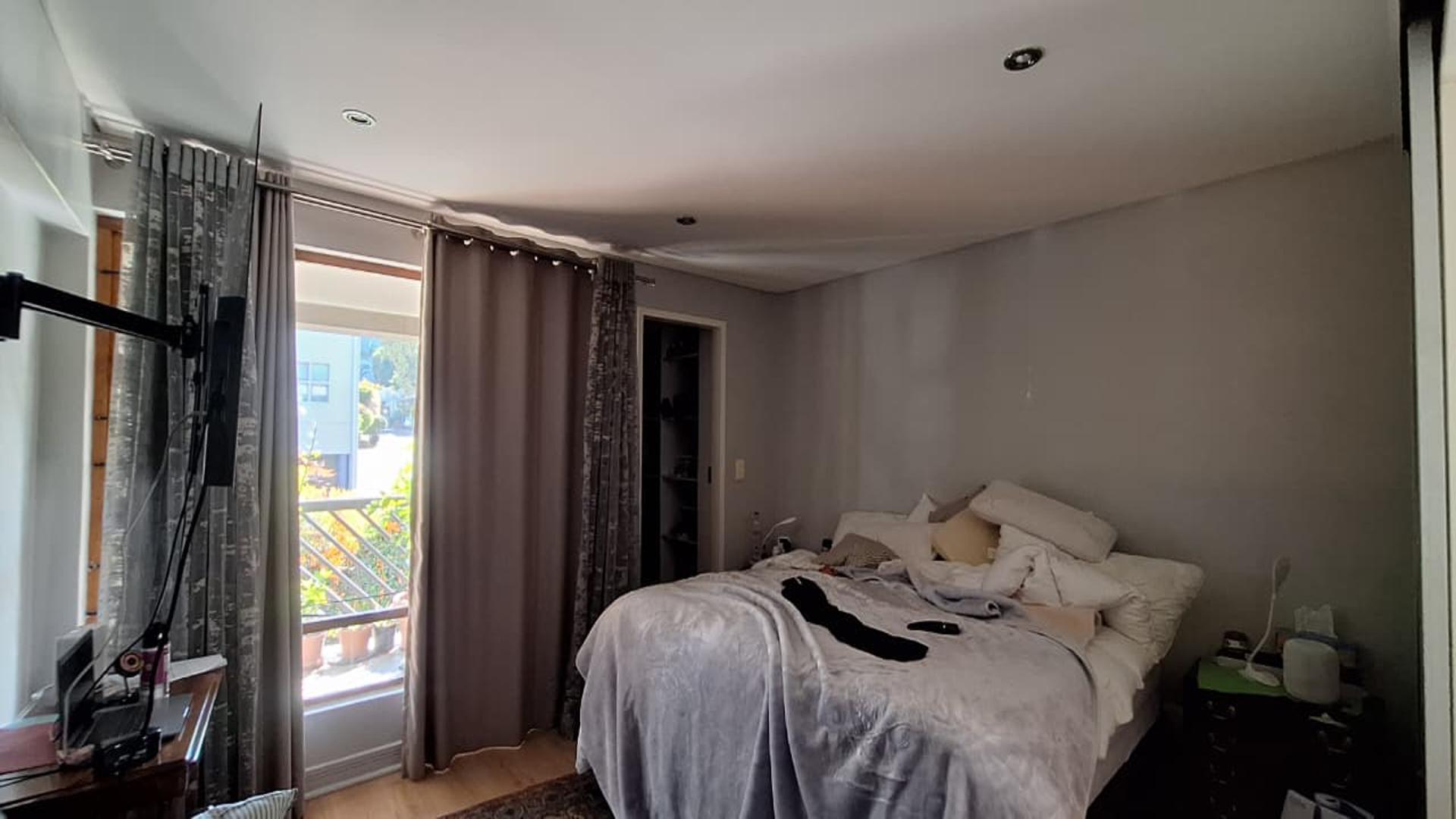 Main Bedroom - 19 square meters of property in Elton Hill