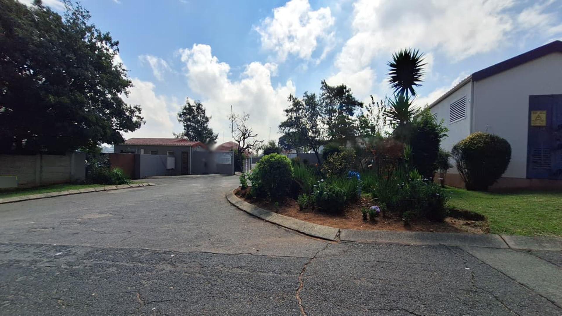 Front View of property in Ridgeway