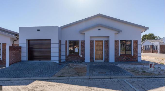 3 Bedroom House for Sale For Sale in Albertinia - MR706868