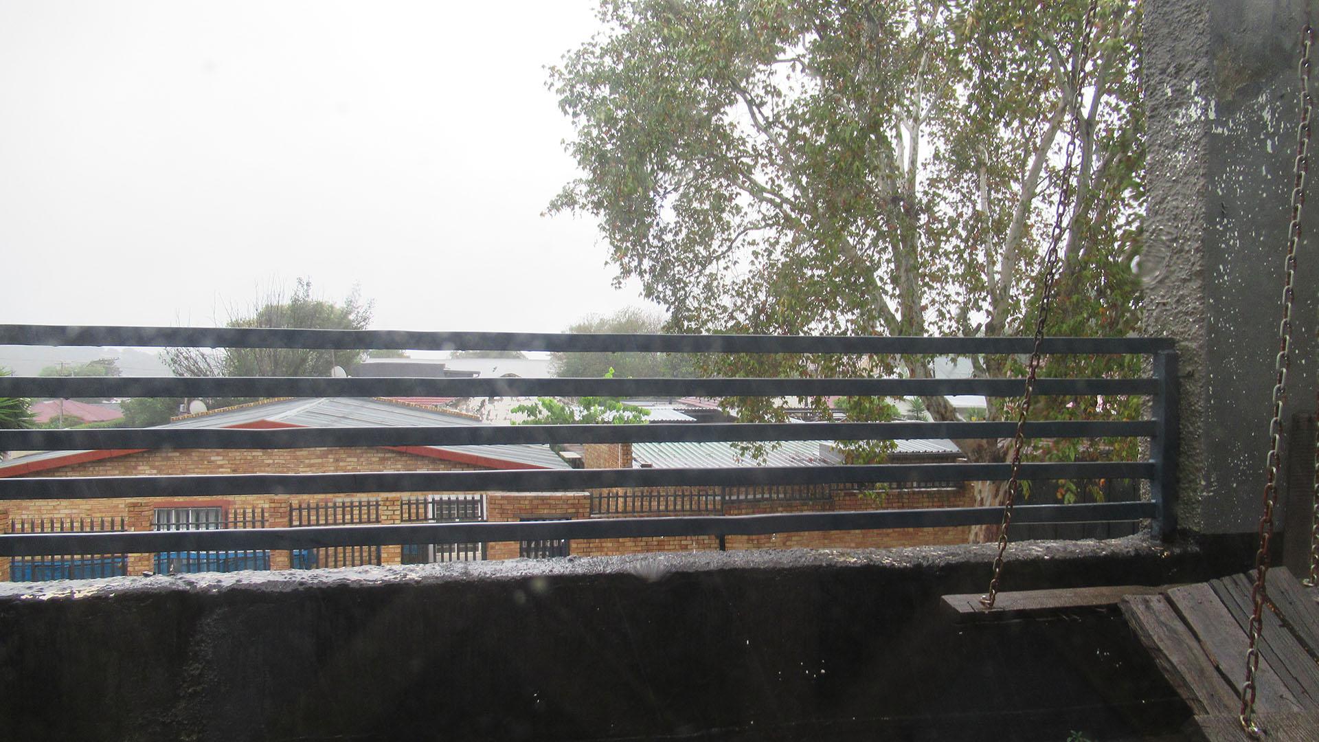 Balcony - 6 square meters of property in Greymont