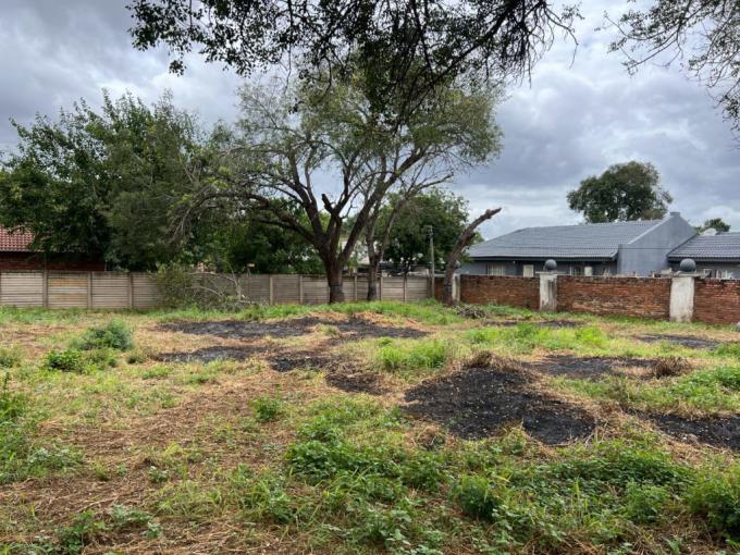 Land for Sale For Sale in Komatipoort - MR706887