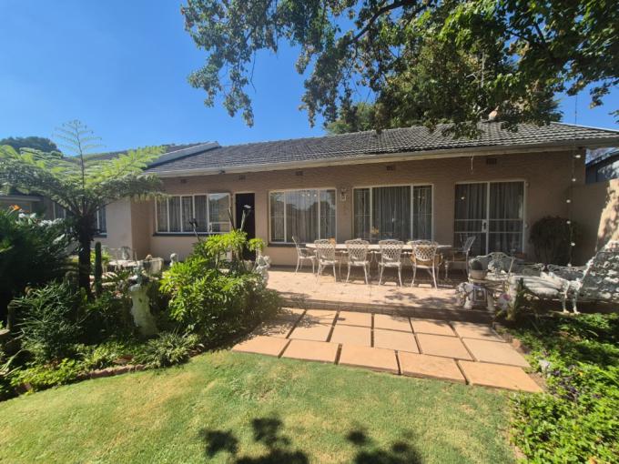 4 Bedroom House for Sale For Sale in Raceview - MR706908