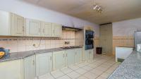 Kitchen of property in Kibler Park