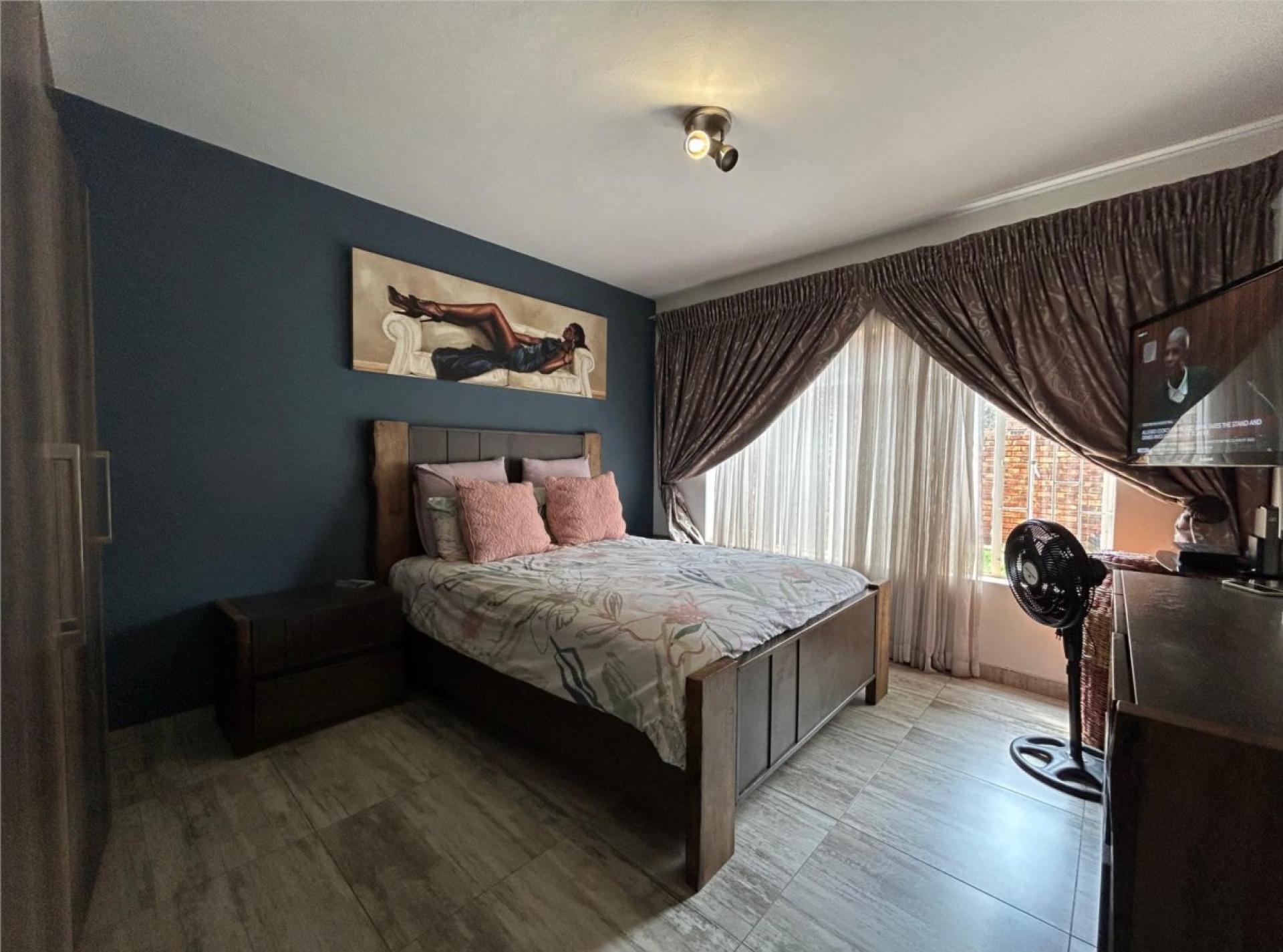  of property in Zwartkop