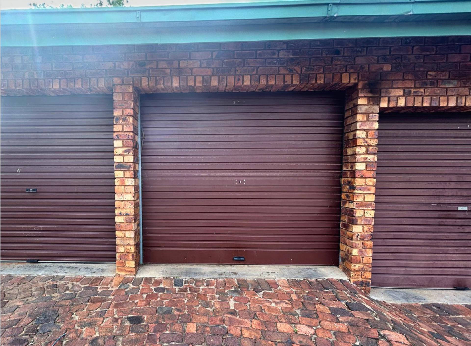  of property in Zwartkop