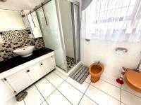  of property in Flamwood