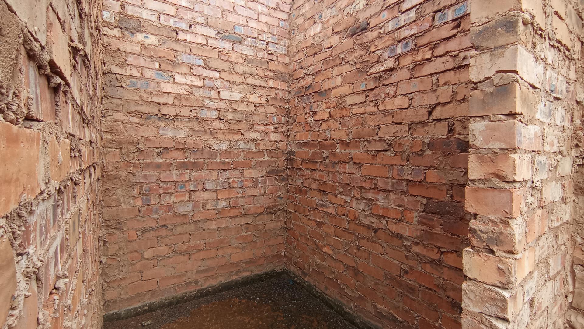 Spaces - 220 square meters of property in Amandasig