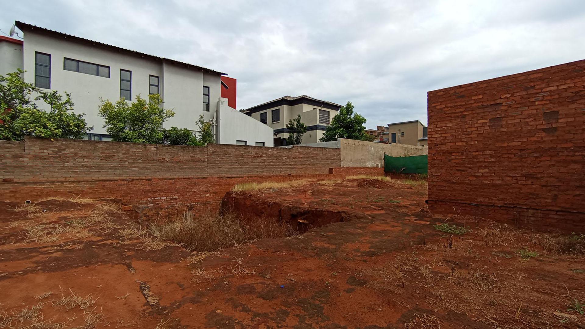 Backyard of property in Amandasig