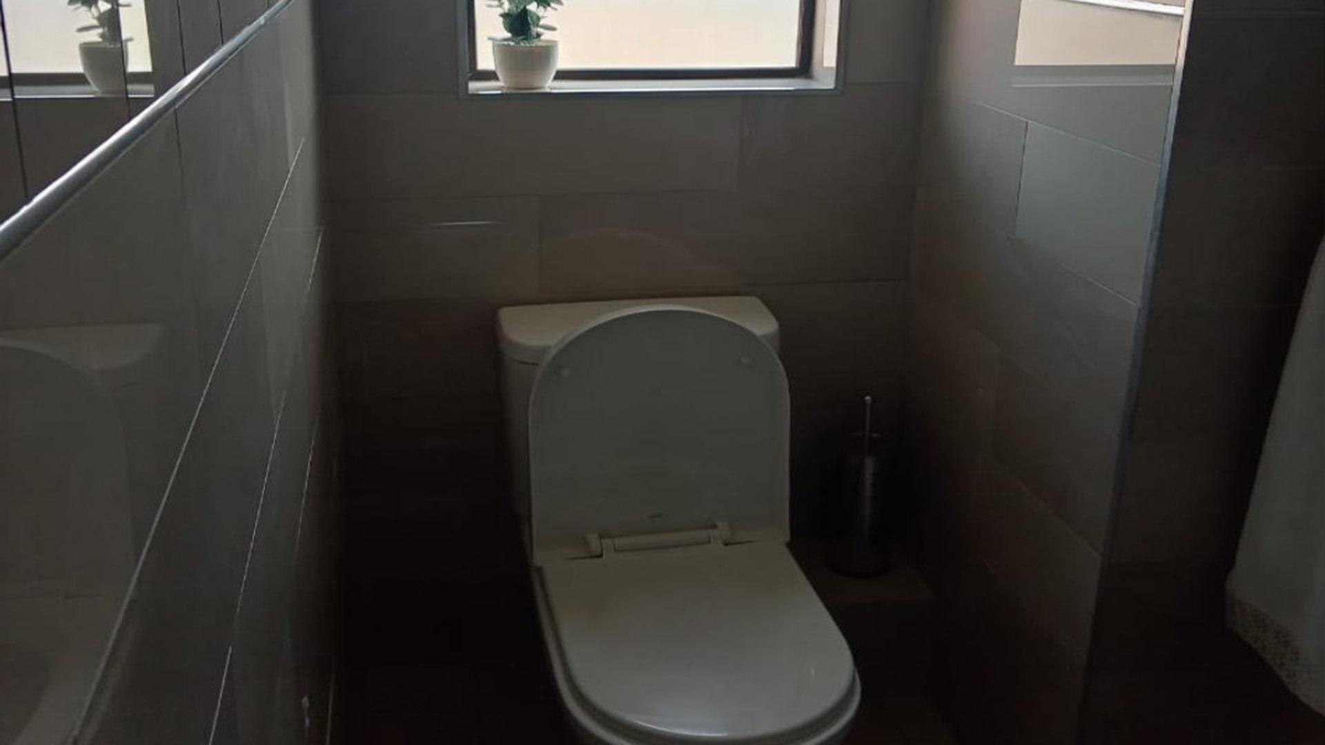 Bathroom 3+ of property in Boardwalk Manor Estate