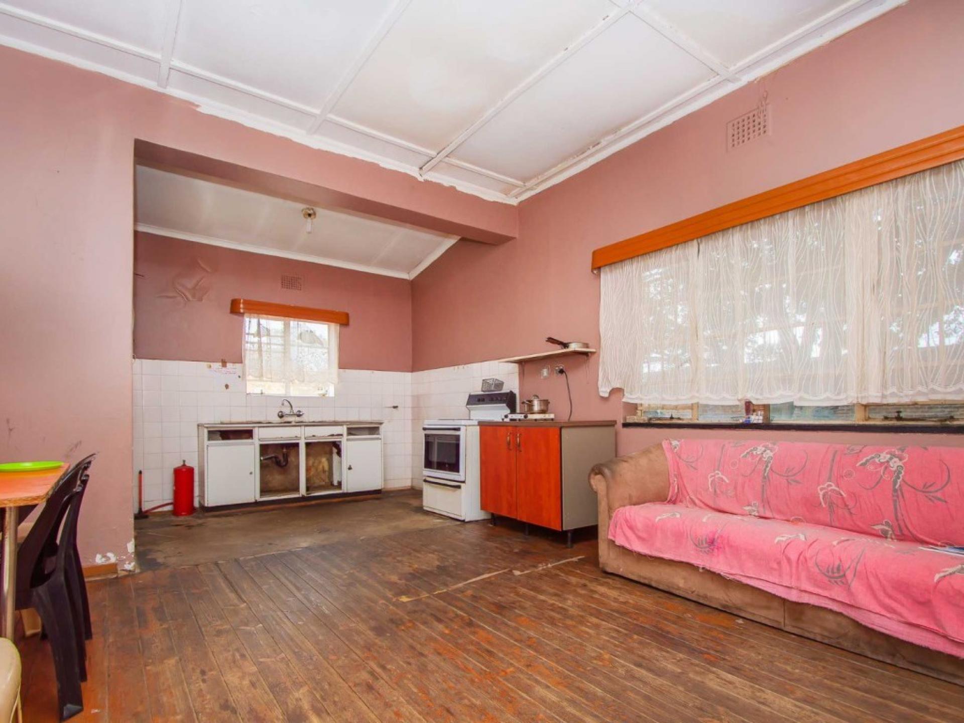  of property in Roodepoort