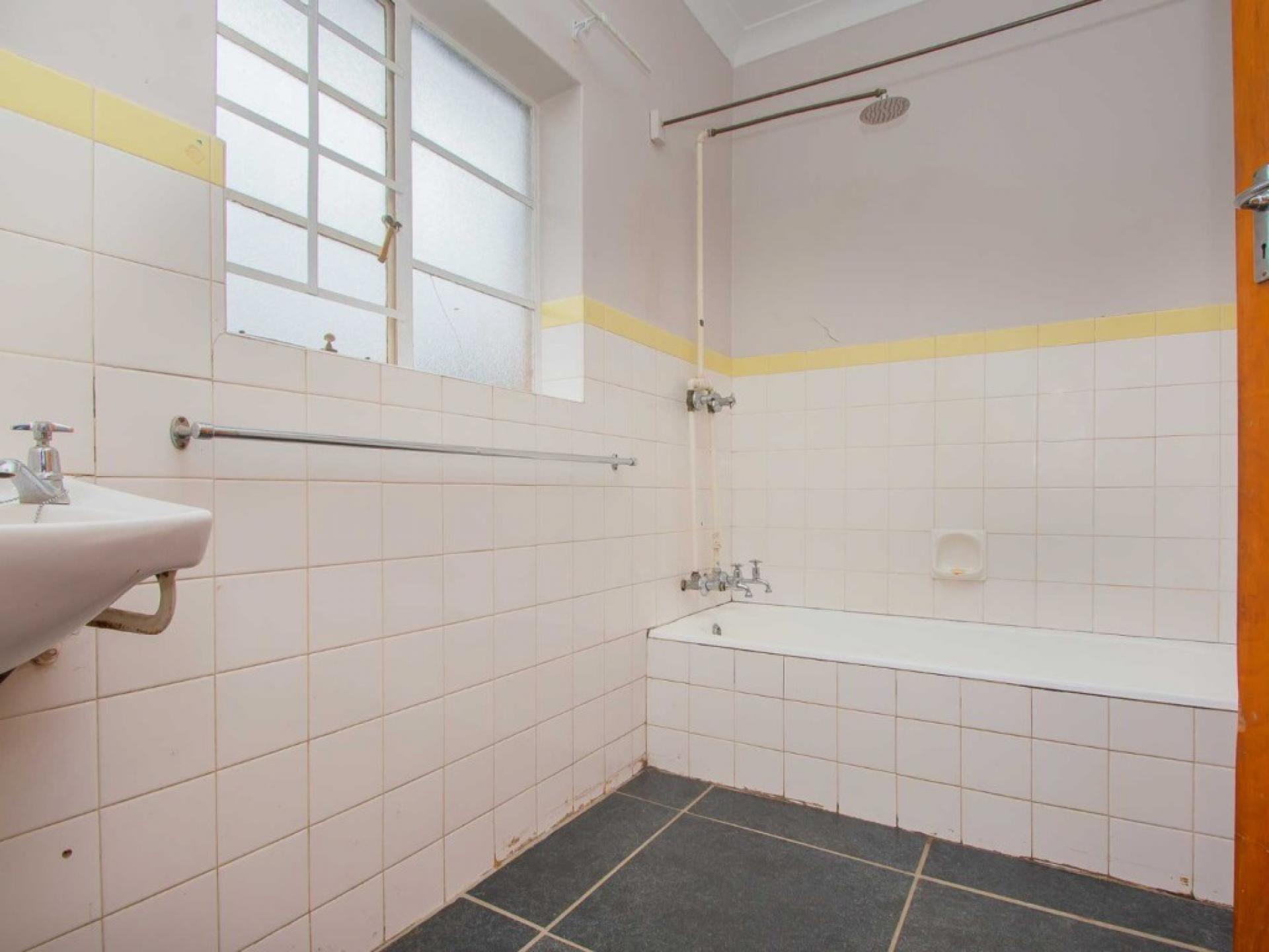  of property in Roodepoort