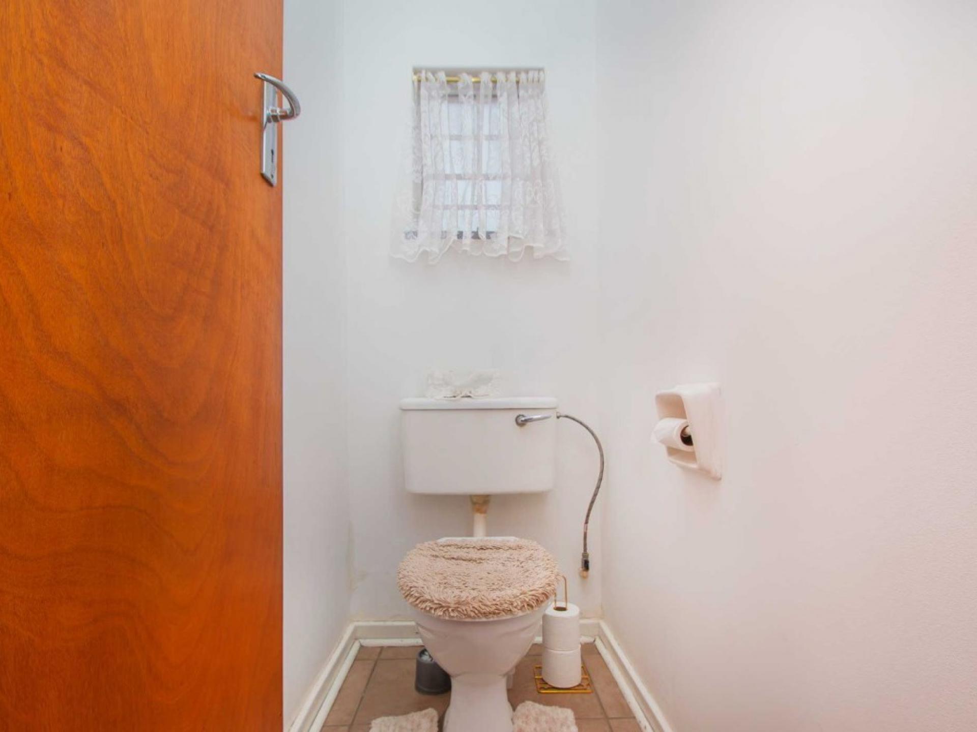  of property in Roodepoort