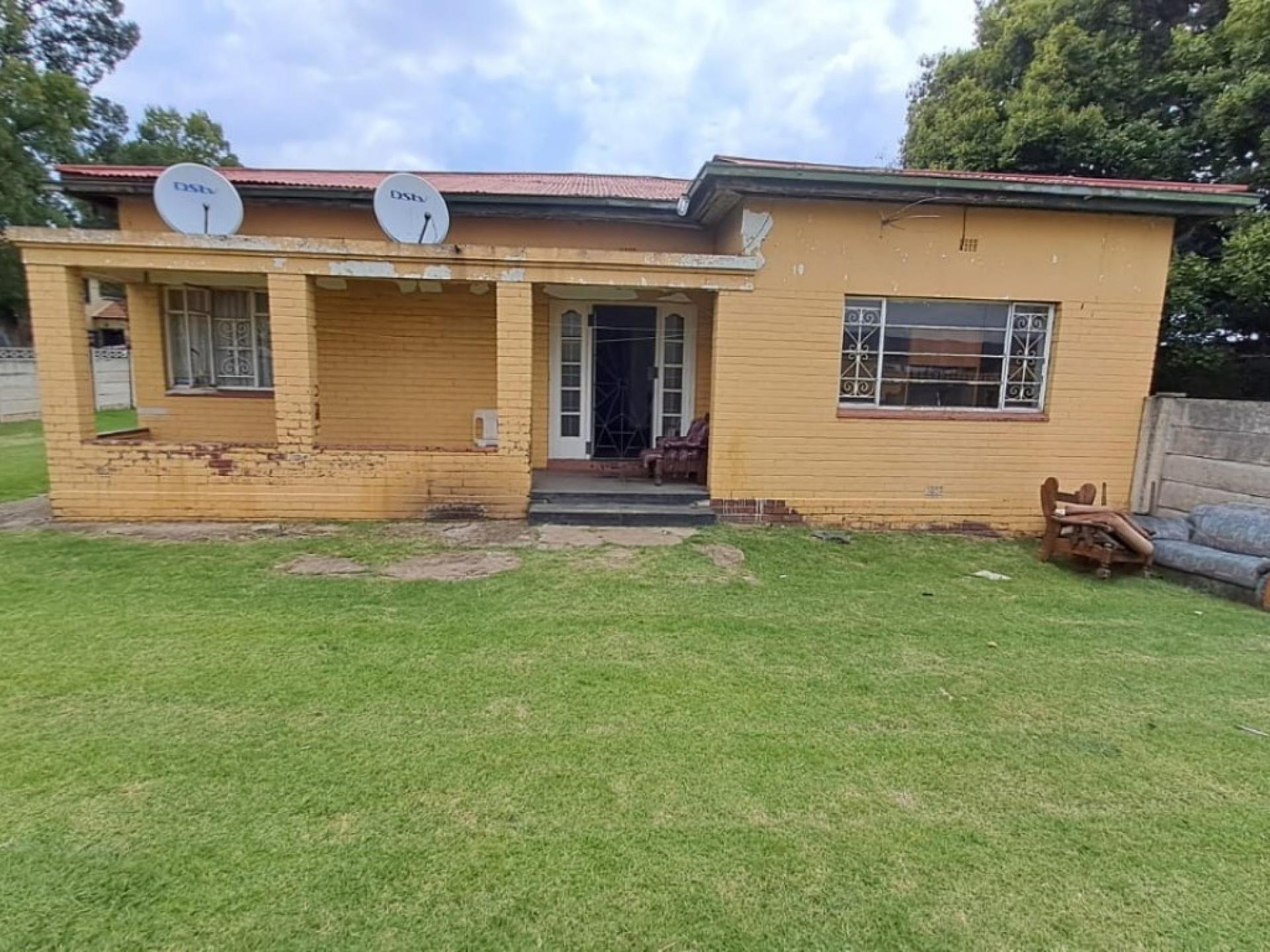  of property in Roodepoort