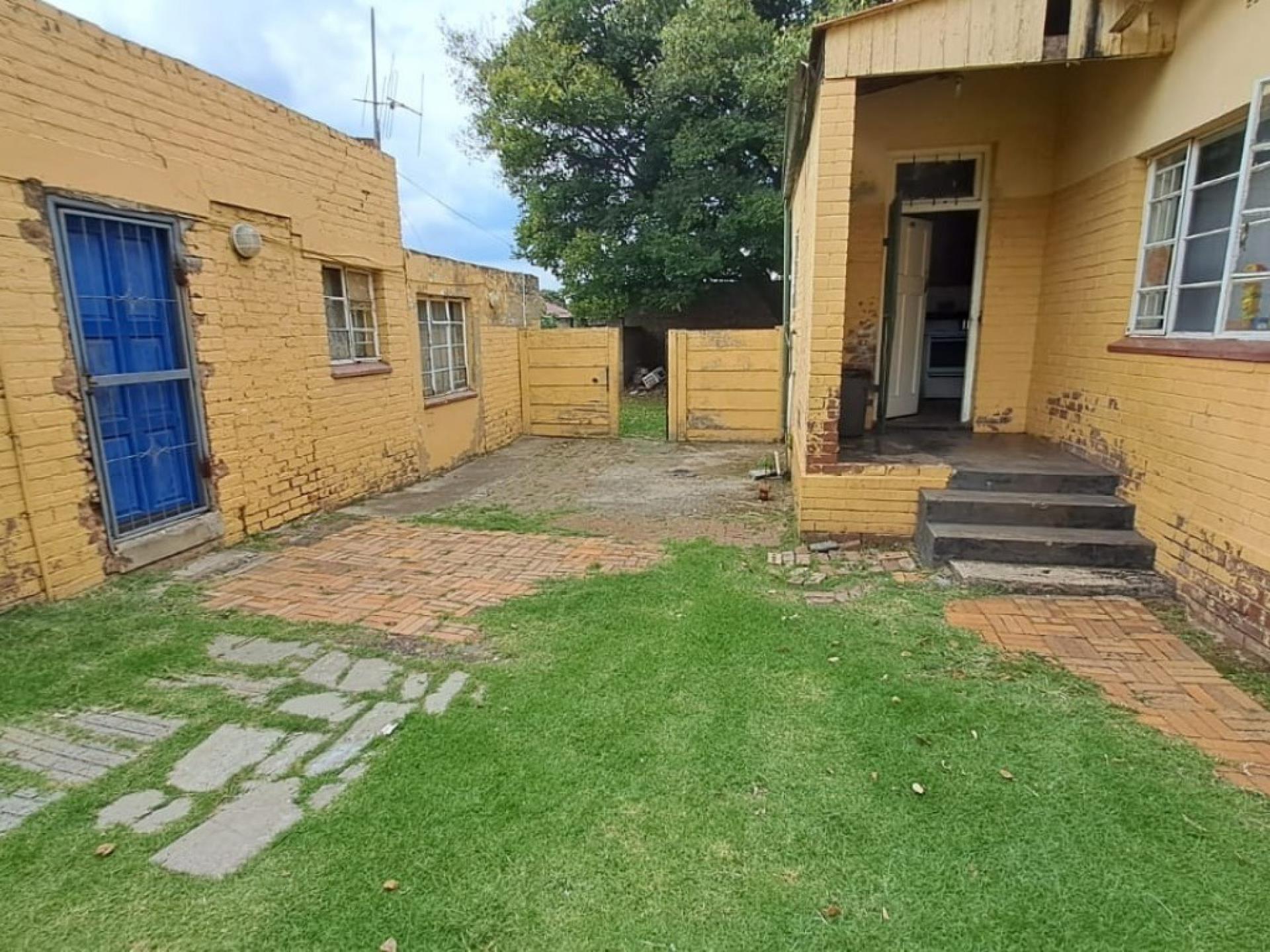  of property in Roodepoort