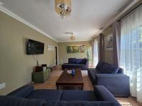  of property in Brackenhurst