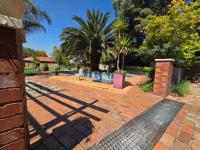  of property in Brackenhurst