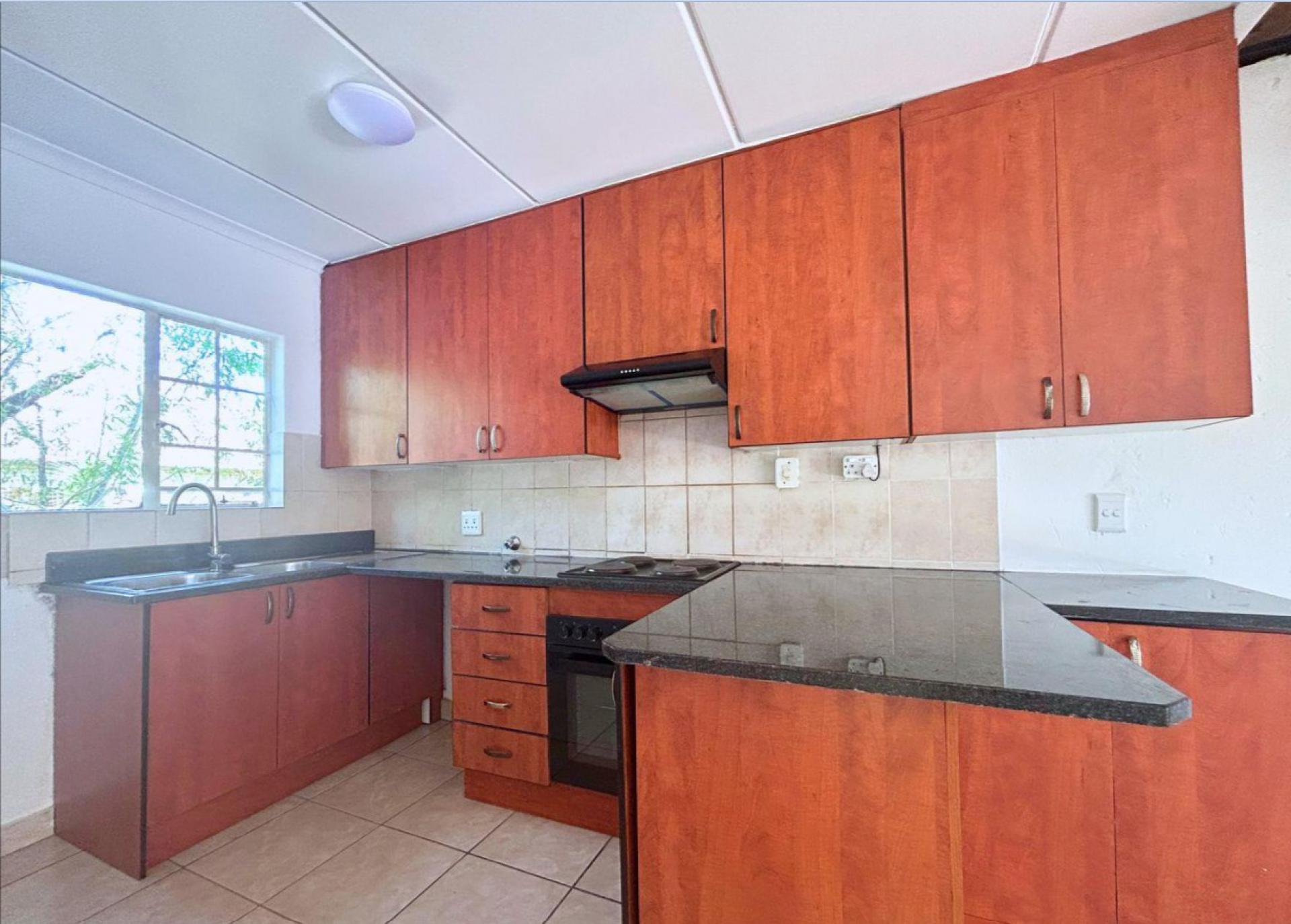  of property in Amberfield