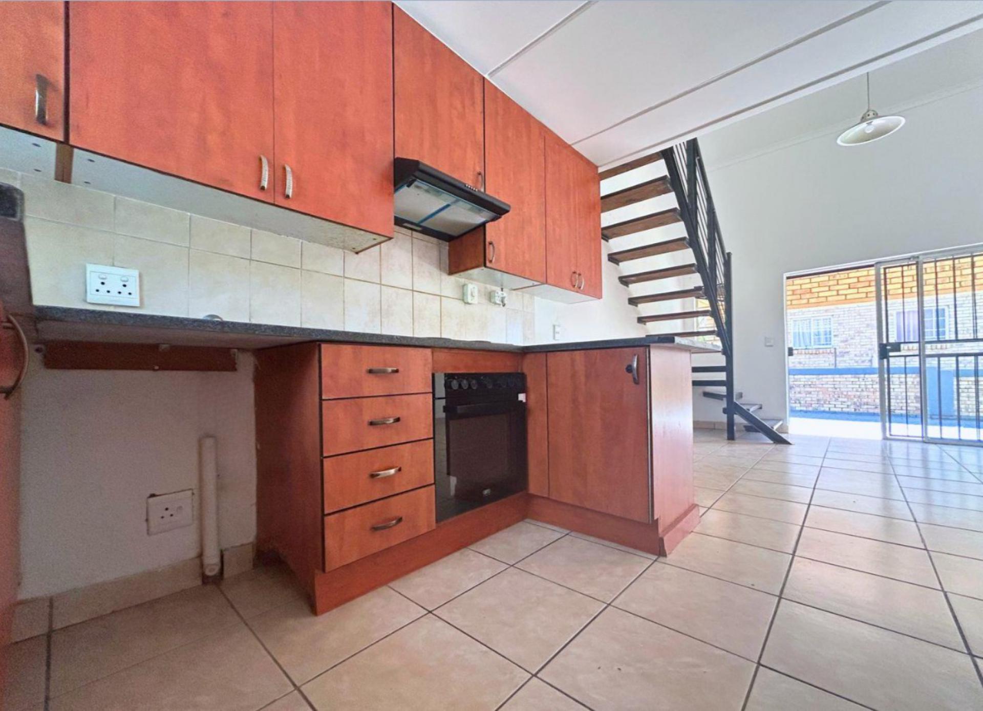  of property in Amberfield