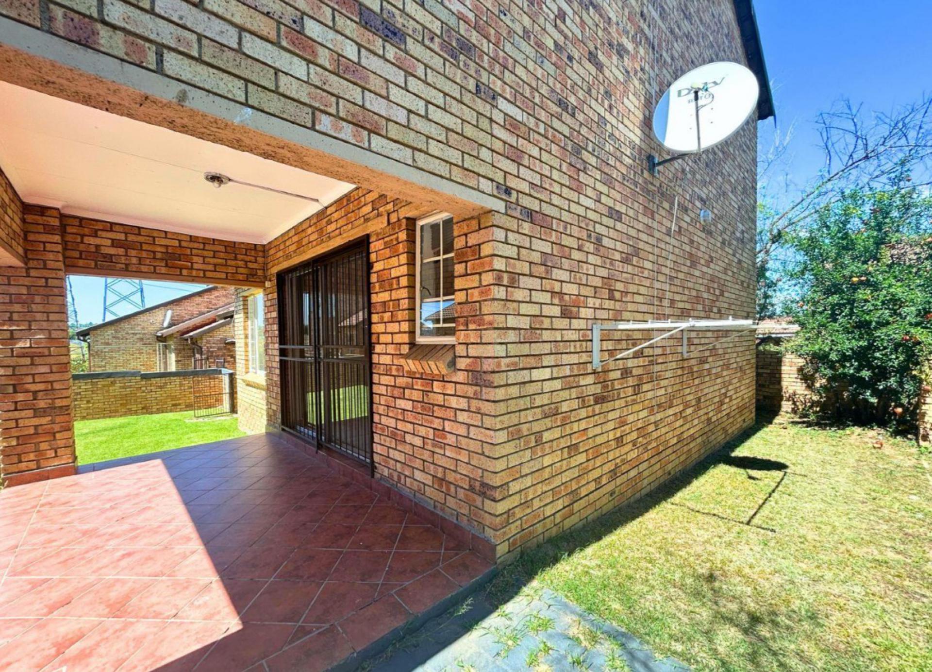  of property in Amberfield