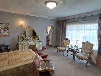  of property in Raceview