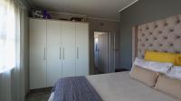 Main Bedroom - 14 square meters of property in Lotus Gardens