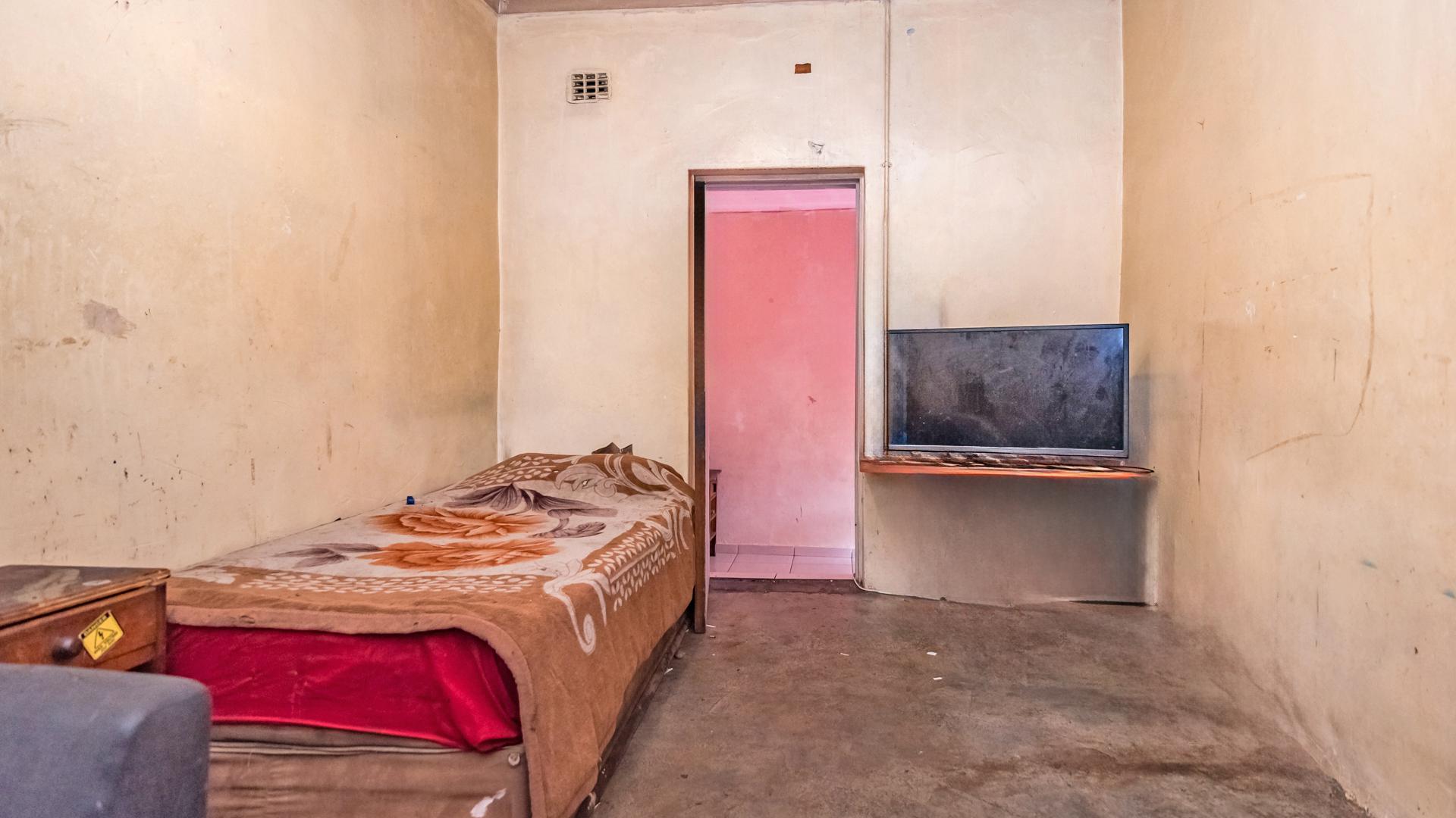 Staff Room of property in Bosmont
