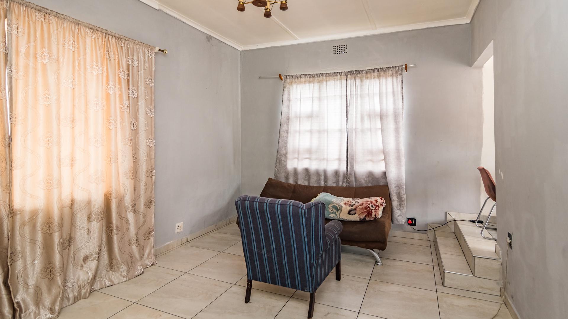 Lounges of property in Bosmont