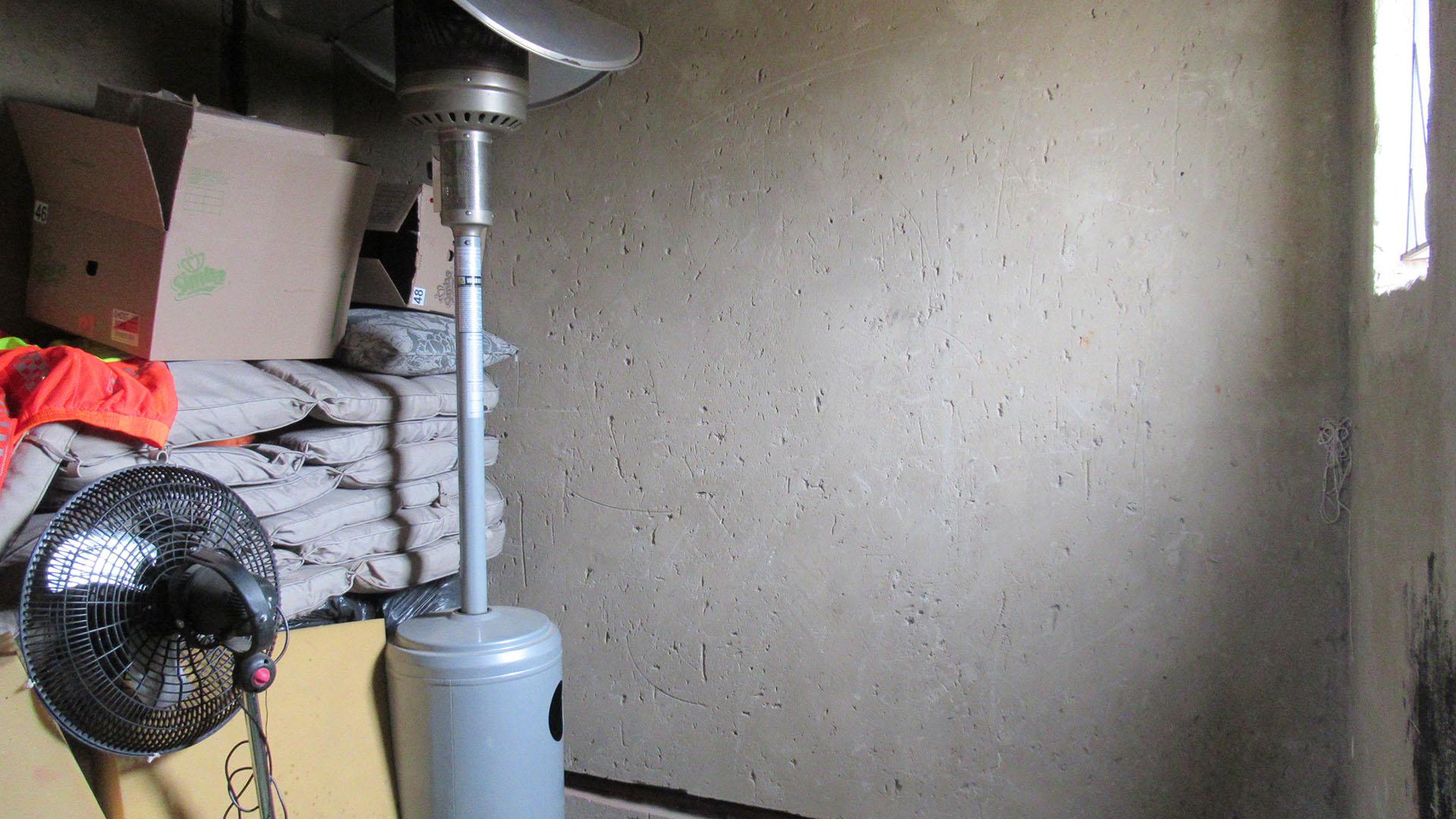 Store Room - 10 square meters of property in Mondeor