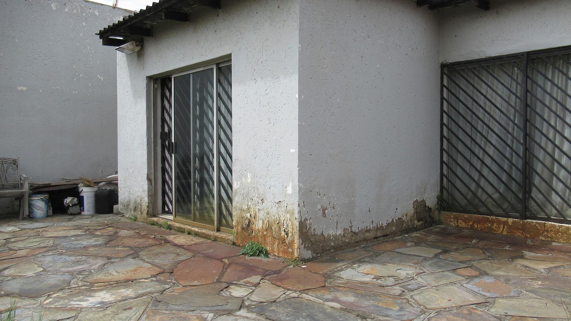 Backyard of property in Mondeor