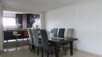 Dining Room - 23 square meters of property in Mondeor