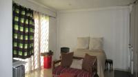 Main Bedroom - 26 square meters of property in Mondeor