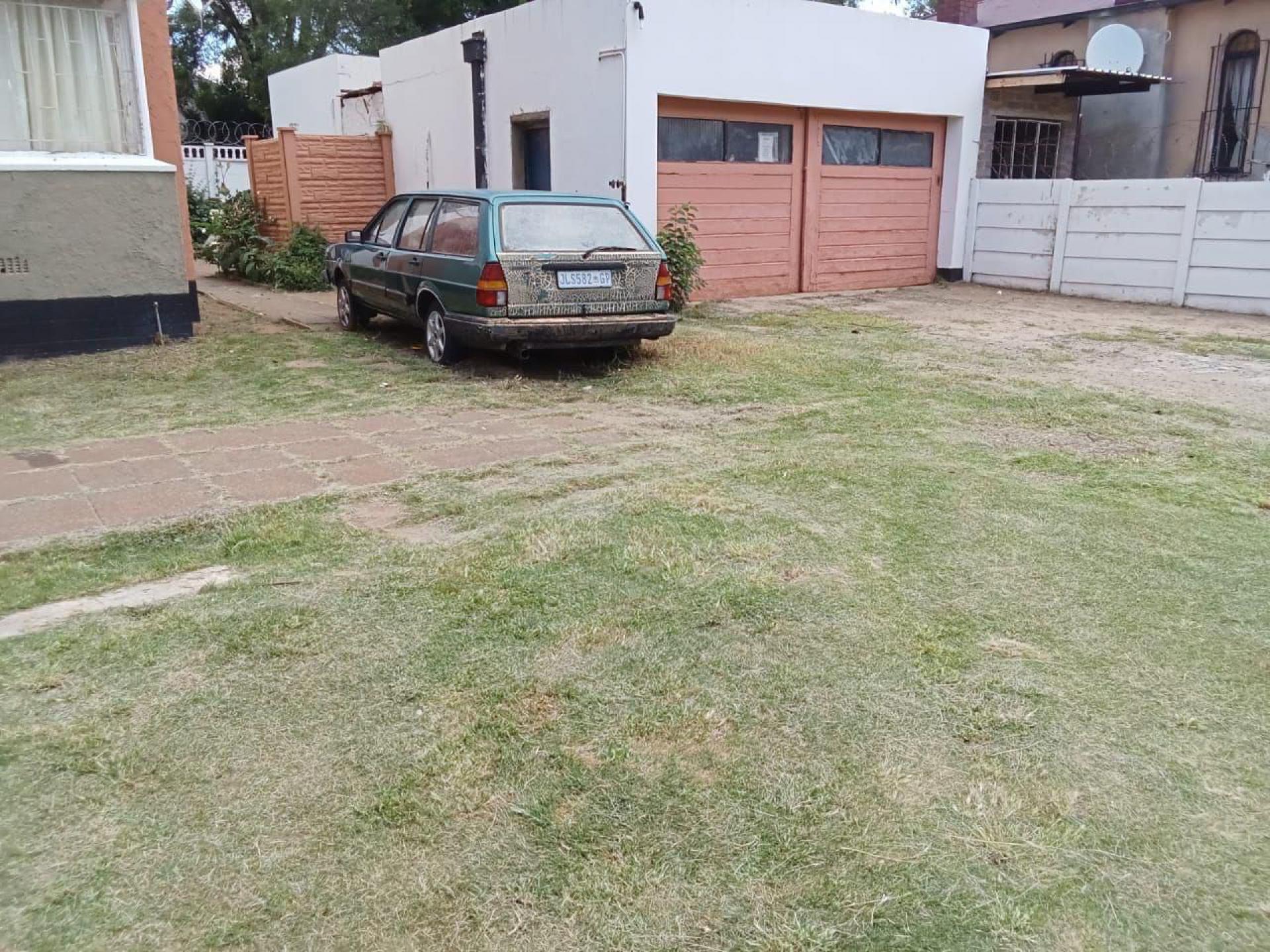  of property in Glenesk