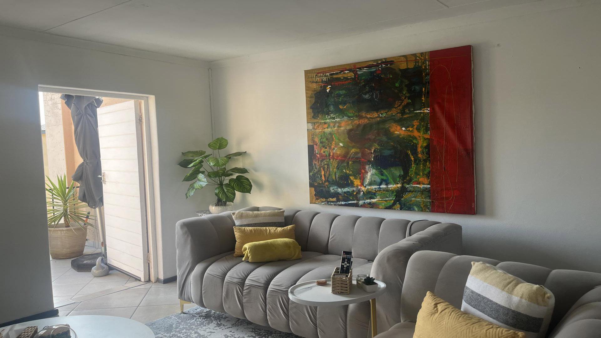 Lounges of property in Albertsdal