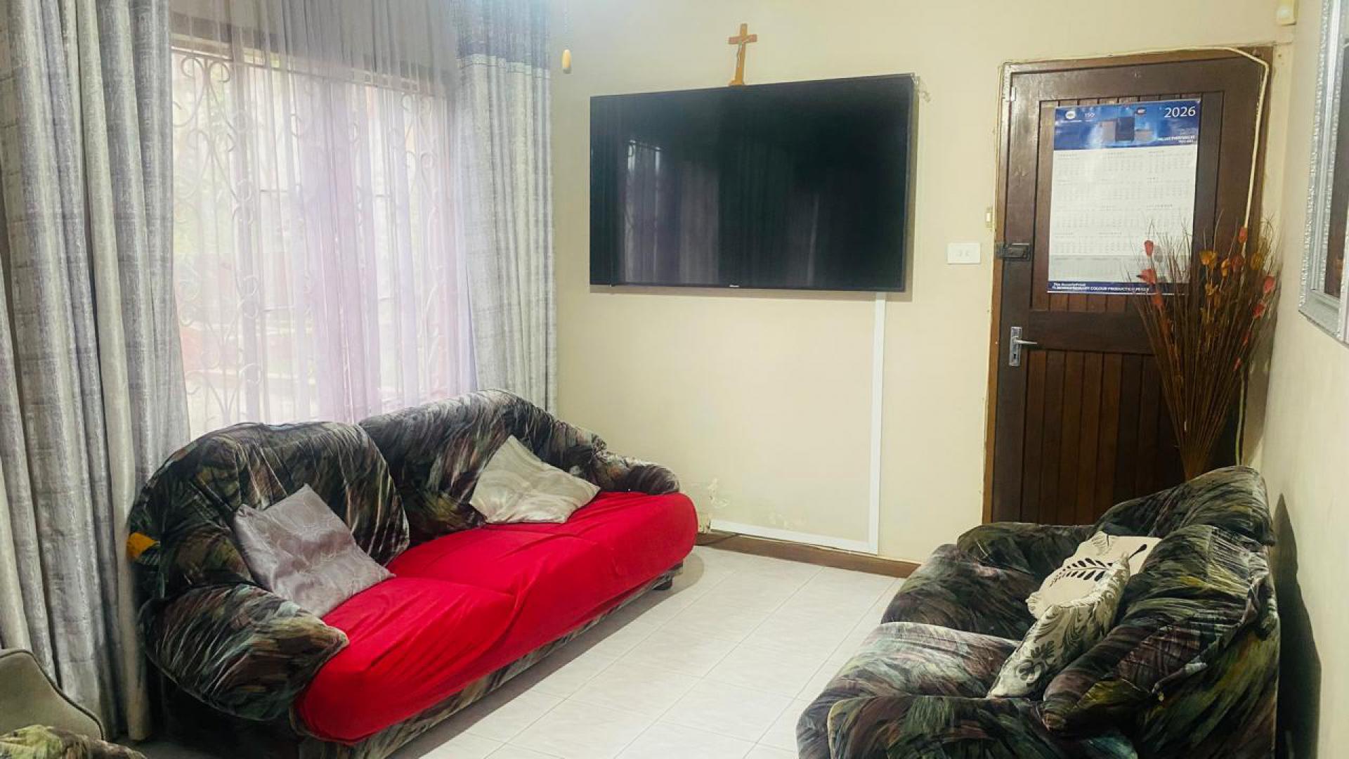Lounges of property in Chatsworth - KZN