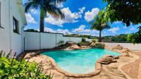 Swimming Pool of property in Umhlatuzana 