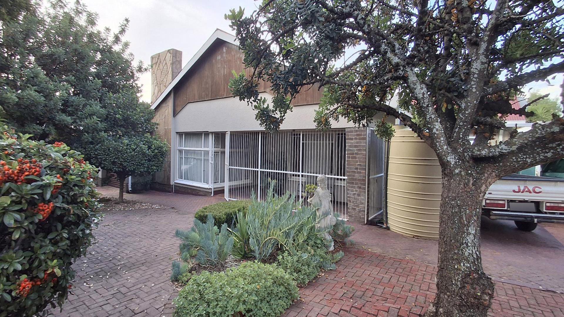 Front View of property in Bloemfontein