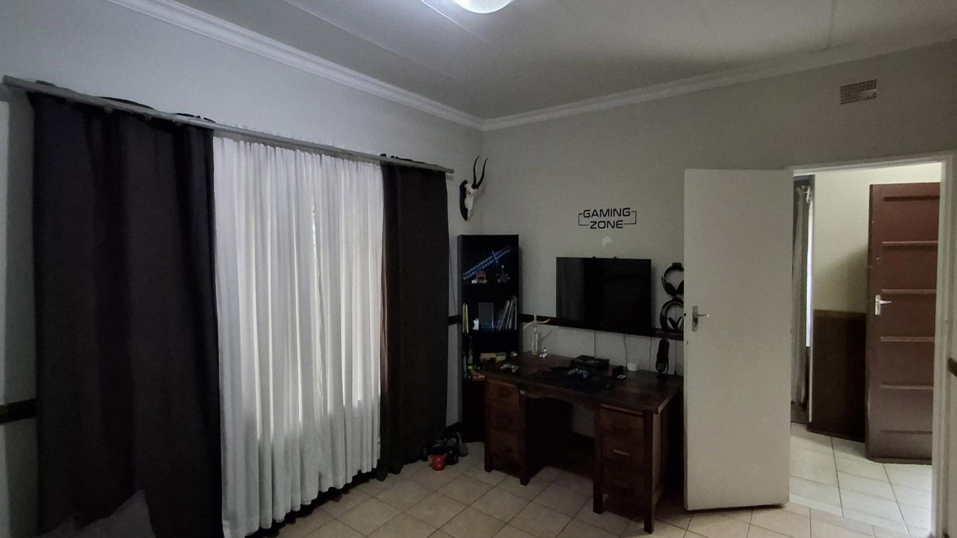 TV Room of property in Bloemfontein