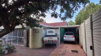 Carport  of property in Bloemfontein
