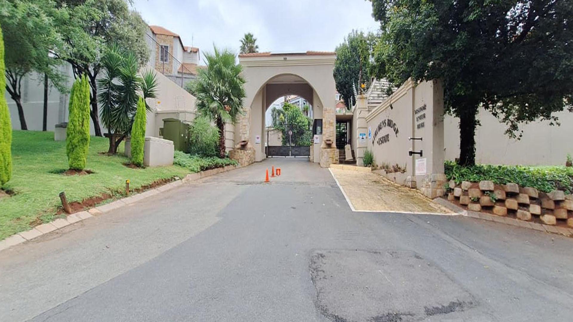 Front View of property in Allen’s Nek