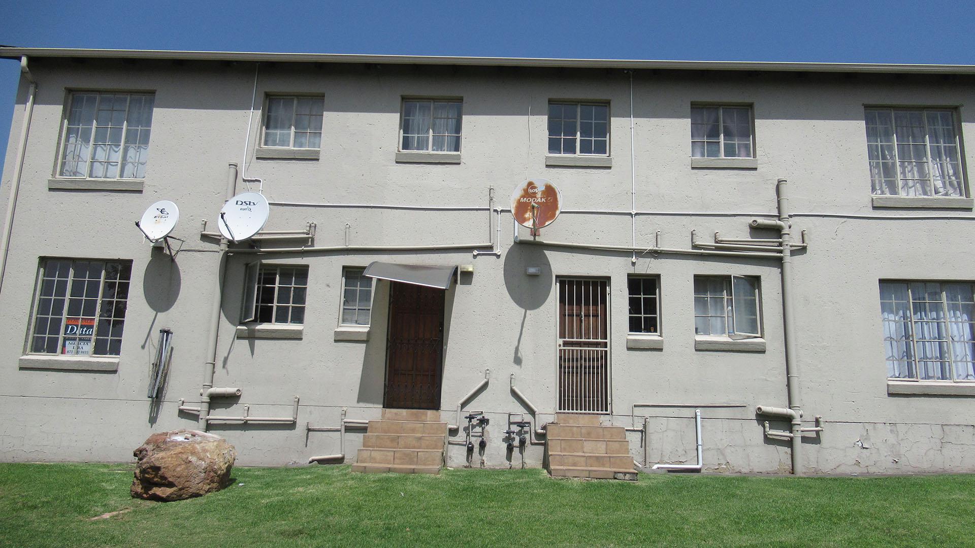 Front View of property in Elandspark
