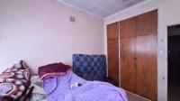Bed Room 1 - 17 square meters of property in Germiston South