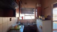 Kitchen - 8 square meters of property in Germiston South