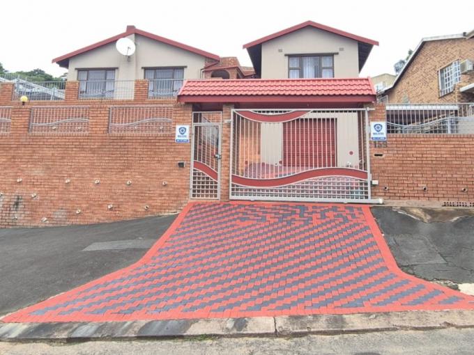 6 Bedroom House for Sale For Sale in Shallcross  - MR707201