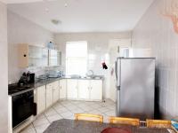  of property in Uvongo