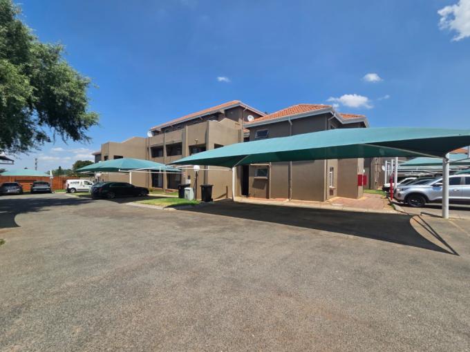 3 Bedroom Apartment for Sale For Sale in Florentia - MR707320