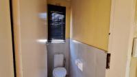 Bathroom 1 - 6 square meters of property in Ennerdale