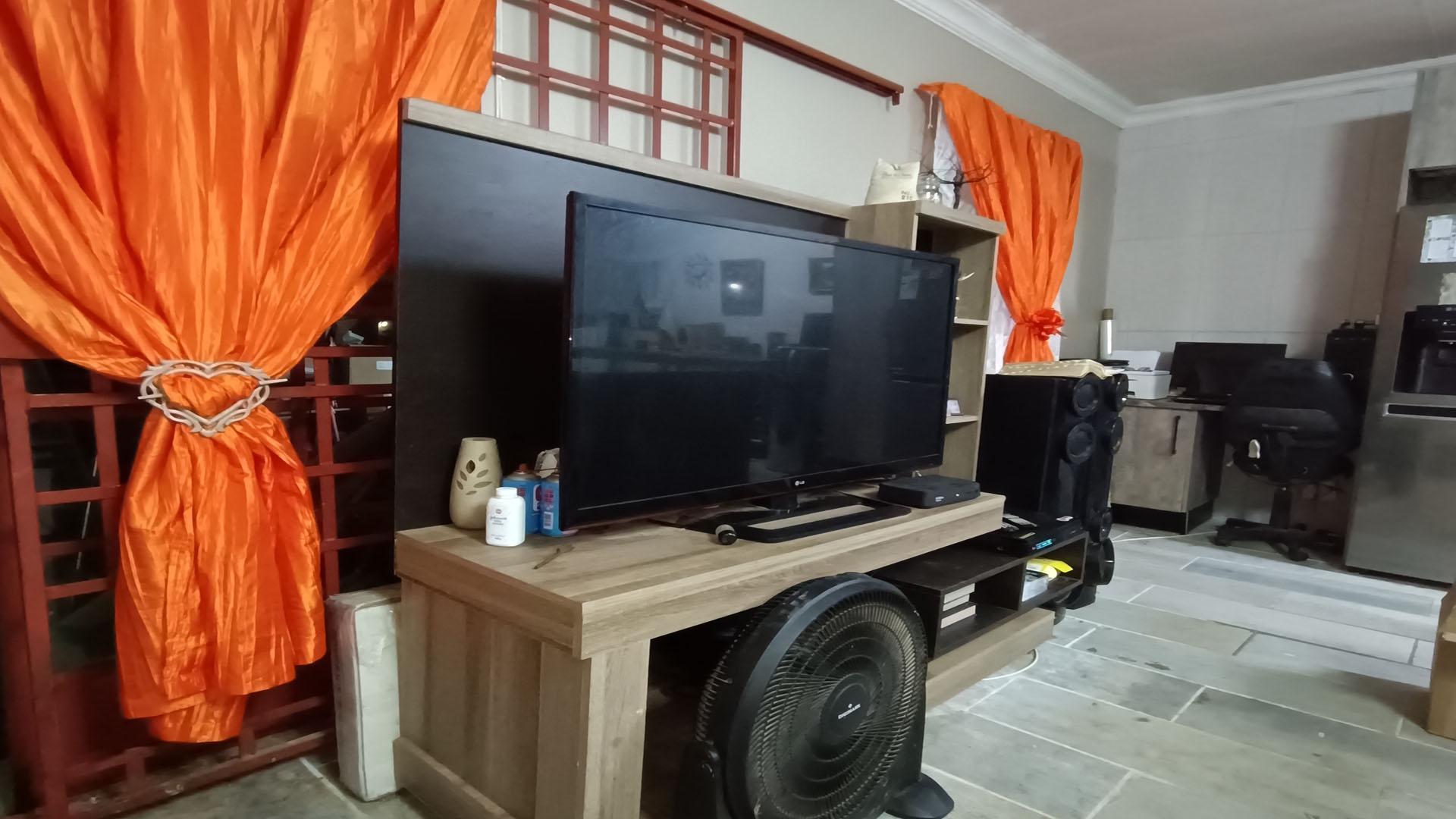 Lounges of property in Wolmer