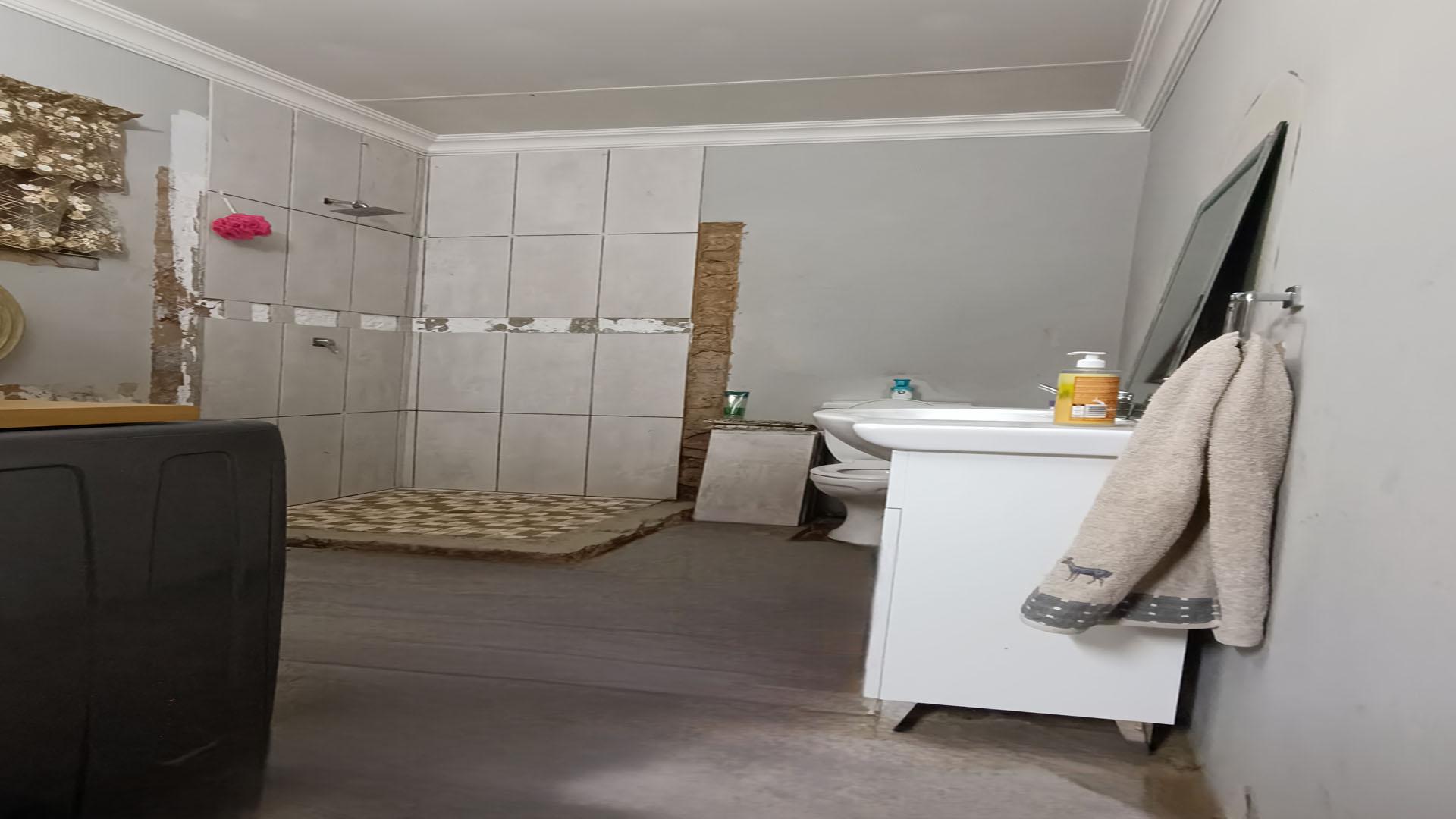 Bathroom 1 of property in Wolmer